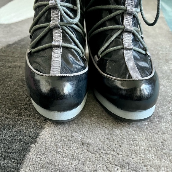 Colin Stuart metallic wedge boots size 7 - Picture 2 of 6